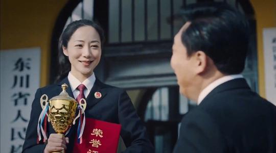 青岛鲁诺，上市公司身份揭秘与寻找内心平静的旅程