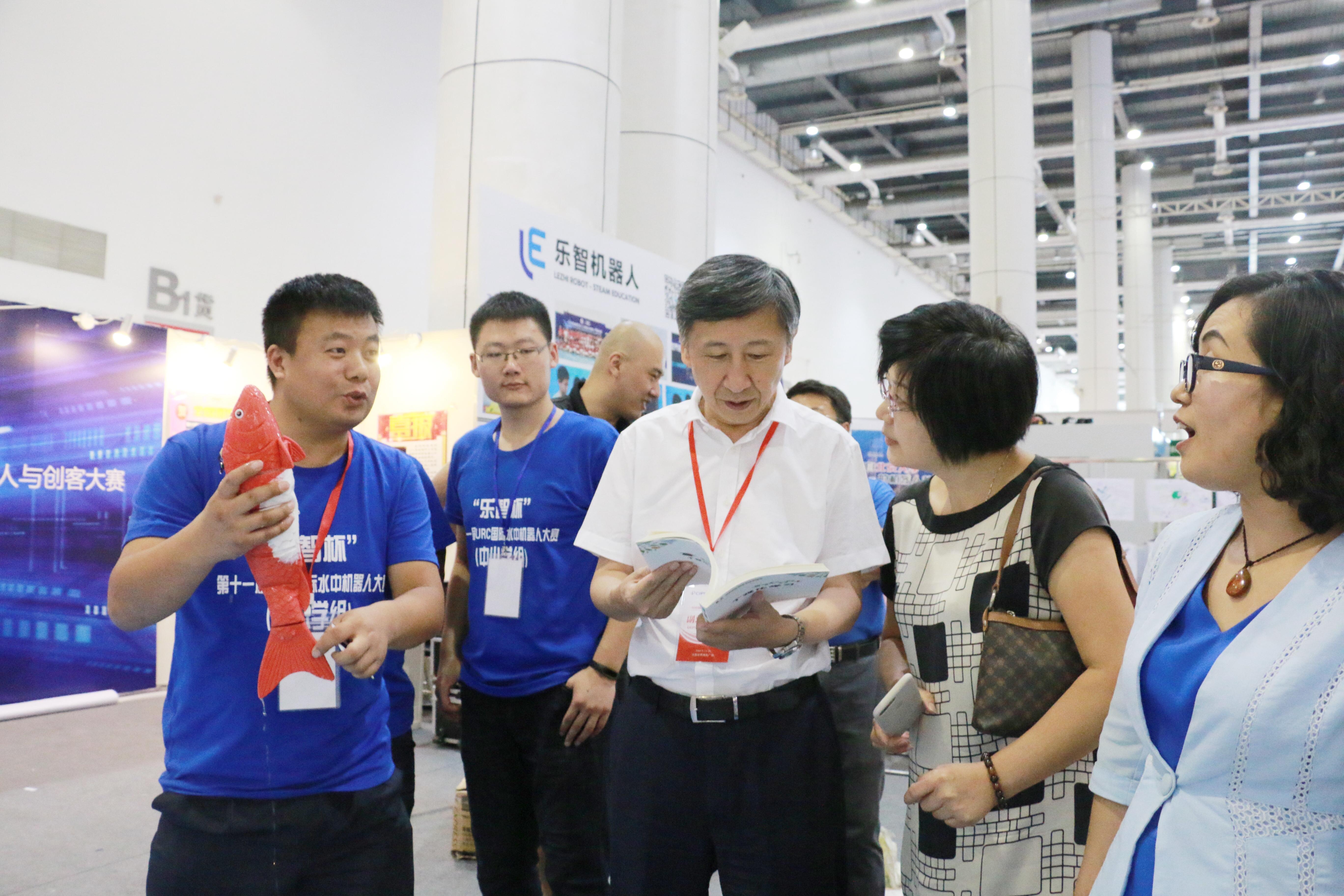 论坛2016年度热点详解，初学者与进阶用户的步骤指南