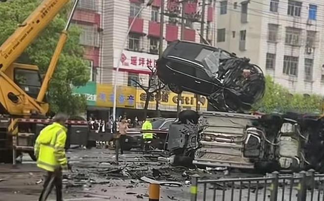 江西南昌车祸最新报道，事故现场及救援情况更新