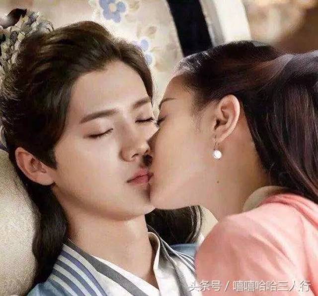 鹿晗最新动态大揭秘，轻松掌握追星技能，获取热吧最新消息！